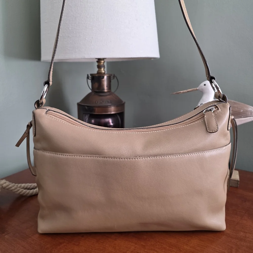 Etienne Aigner Tan Leather Hobo Shoulder Bag Minimalist Y2K